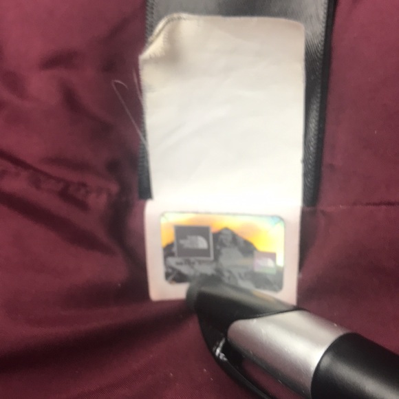 The North Face down parka plum or burgundy color with fur hood large - Picture 11 of 17